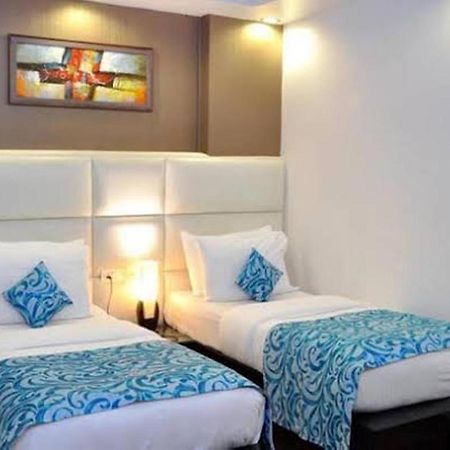 Hotel Elegance New Delhi Luaran gambar