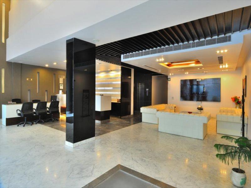 Hotel Elegance New Delhi Luaran gambar