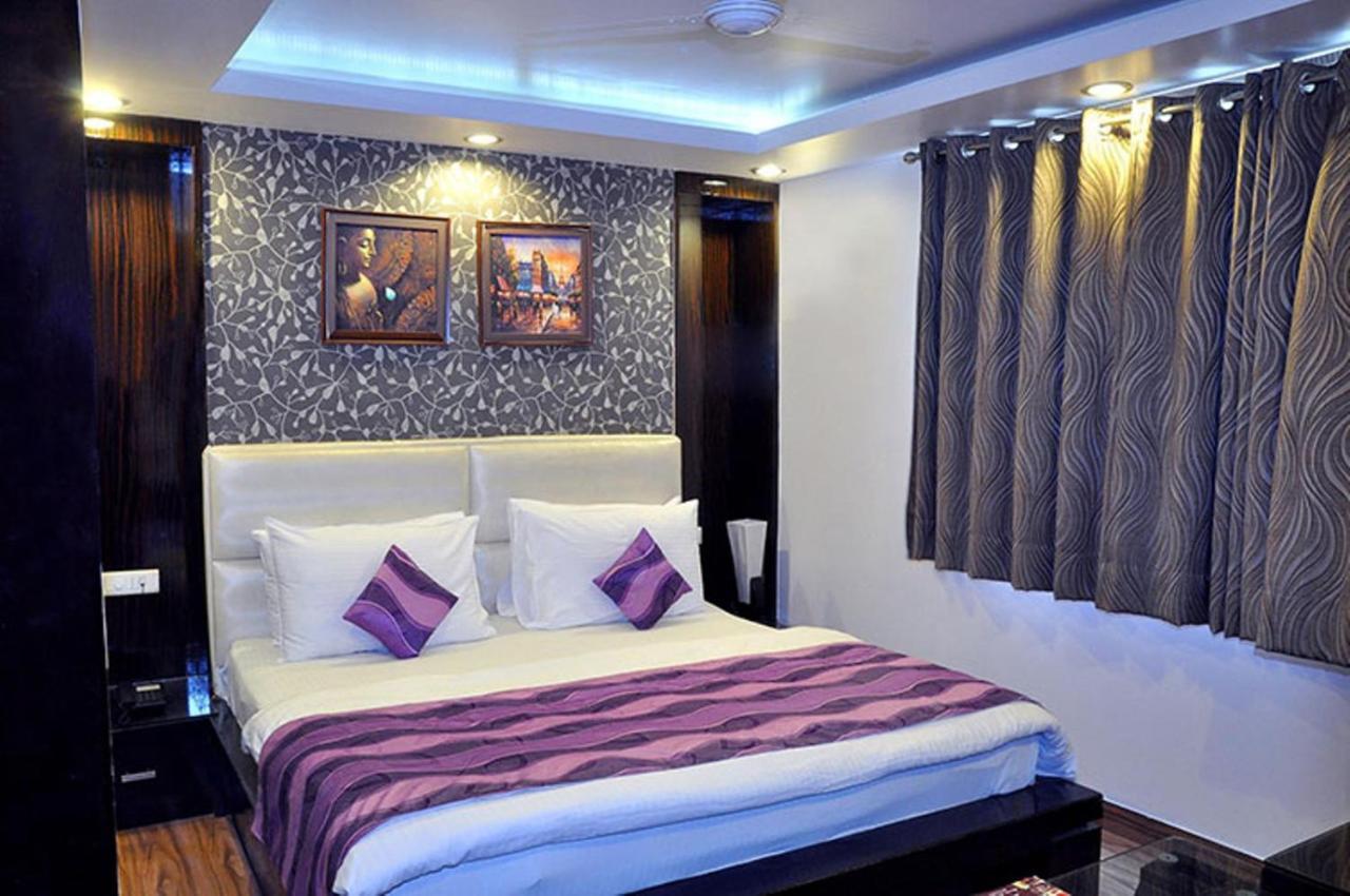 Hotel Elegance New Delhi Luaran gambar