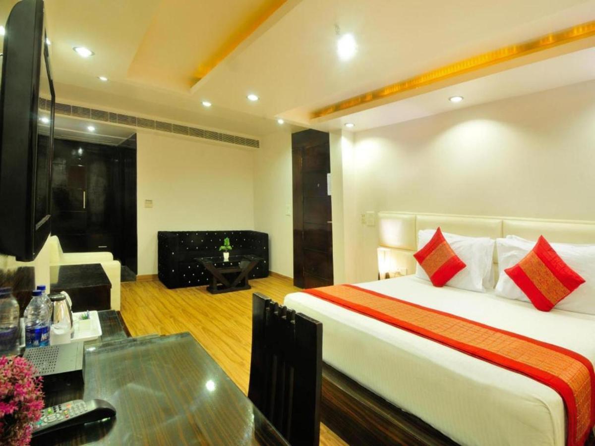Hotel Elegance New Delhi Luaran gambar