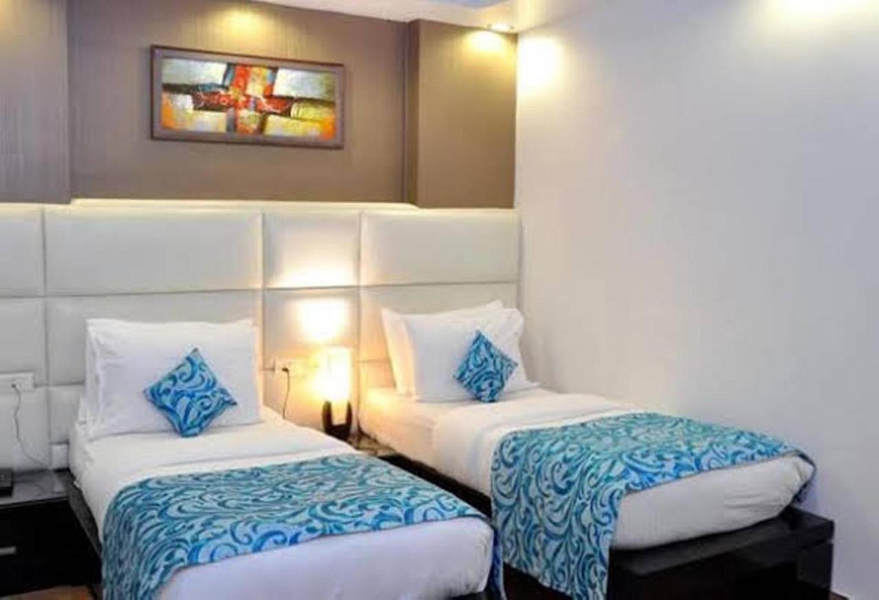 Hotel Elegance New Delhi Luaran gambar
