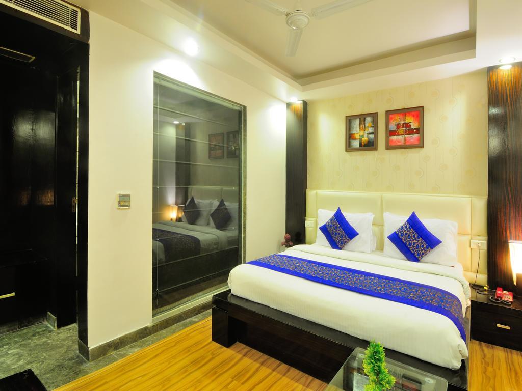 Hotel Elegance New Delhi Luaran gambar