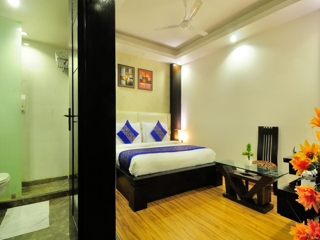 Hotel Elegance New Delhi Luaran gambar